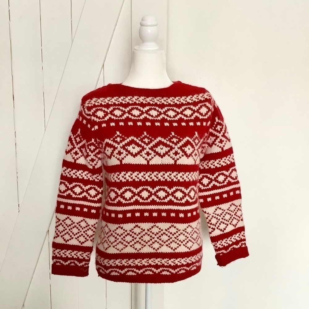 Eddie Bauer red and white patterned knit sweater